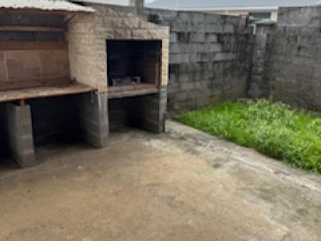 Location Maison 4 pièces 81m² ST ANDRE 97440 - Photo 5