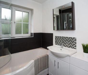 Available unfurnished from 16/02/2026 - Photo 1