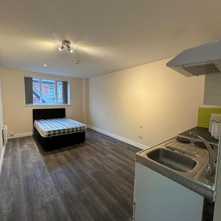 Studio to rent - Photo 3