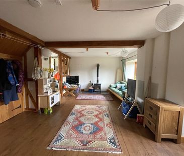 Silverton Park Farm, Silverton, Exeter, Devon, EX5 - Photo 1