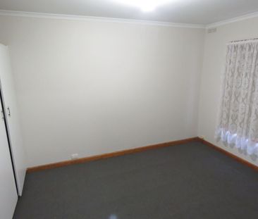 AFFORDABLE 2 BEDROOM UNIT IN ALFREDTON - Photo 1