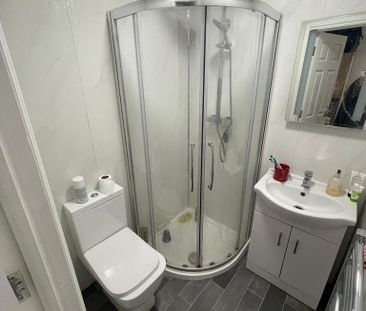 5 bedroom house share to rent - Photo 6