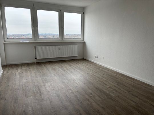 Helle City-Wohnung mit Duschbad und Balkon - Foto 1
