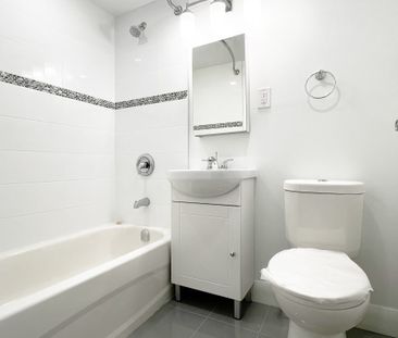 Sum Tai — Parkdale Studio (Bachelor) - Photo 1