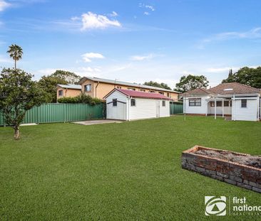 Lovely Family Home! - Photo 6