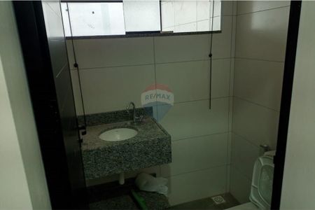 Linda Casa com Piscina e 3 Suítes – Oportunidade Única! - Foto 3
