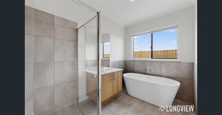 Country Charm with City Convenience - Photo 2