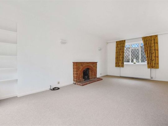 Copse Wood Way, Northwood, Middlesex, HA6 2TU - Photo 1