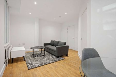 A good sized one bedroom apartment close to Angel Station - Photo 4