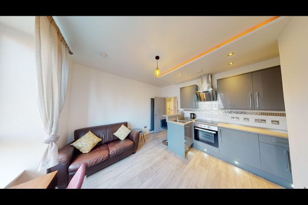 1 Bed Flat, Victoria Road, AB11 - Photo 1