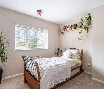 Barnes Crescent, Wimborne, Dorset, BH21 - Photo 4