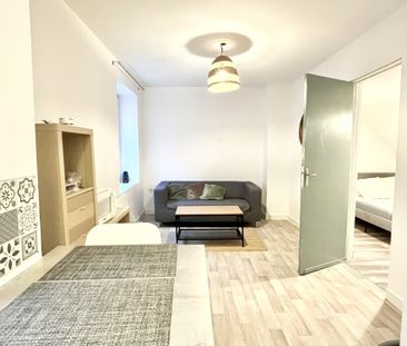 Location Appartement 1 pièce 23m² ROUBAIX 59100 - Photo 2