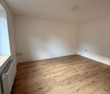 Renovierte 2 Raum Wohnung in Hartenstein ab sofort zu vermieten - Foto 1