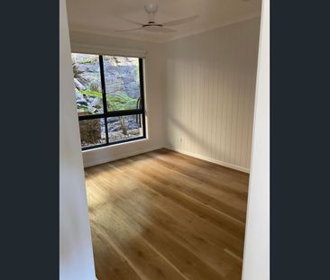 $575 p/w. Private self-contained downstairs 2 bed unit - Photo 2