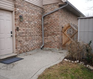 For Lease - 22 Amblecote Pl N/A Unit# Bsmt, Hamilton, Ontario - Photo 6