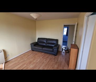 1 Bed Flat, Redrup House, SE14 - Photo 1