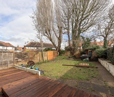 3 bedroom terraced house to rent - Photo 2