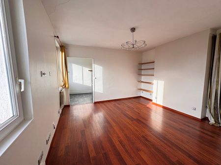 Location Appartement 2 pièces 47m² - Photo 2