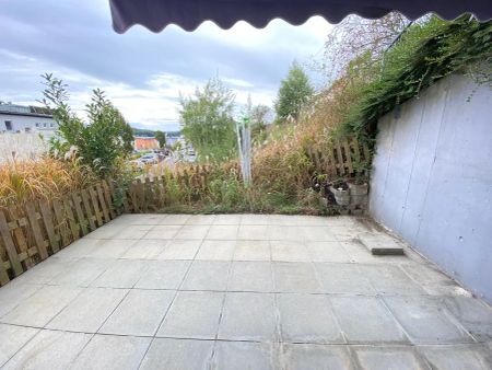 TERRASSENWOHNUNG MIT CARPORT IN MITTERTREFFLING - Photo 2