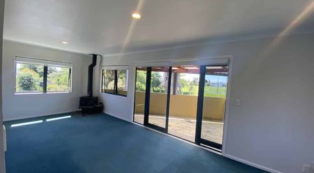 great location for a family - Photo 2