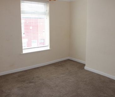 Oceanic road, Liverpool,L13 1BP - Photo 2