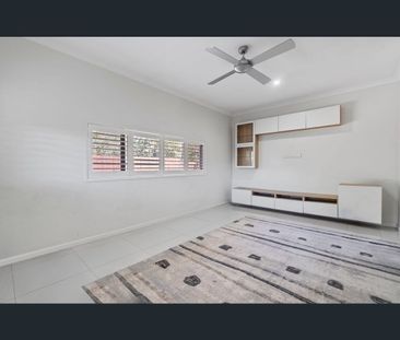2 John Storey, Park Ridge, Qld 4125 - Photo 2