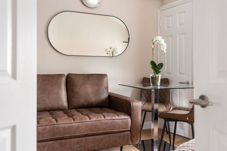 2 Bed Flat, Charterhouse Bldgs, EC1M - Photo 3