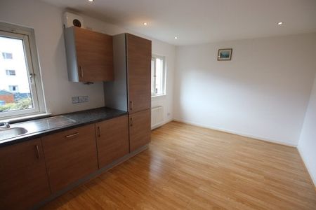 Thorter Row, City Quay - Photo 3