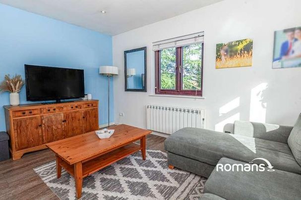 Courthouse Road, Maidenhead, Berkshire, SL6 - Photo 1