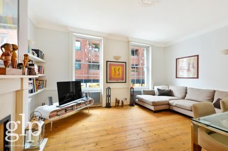 2 Bedroom Flat, Earlham Street, London, Greater London, Covent Garden, WC2H - Photo 2