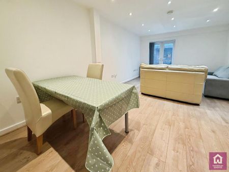 2 bedroom duplex to rent - Photo 2