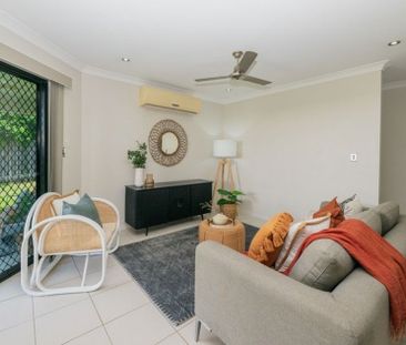 Family home in Bushland Beach - Photo 3