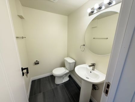 For Lease - 370 Fisher Mills Road Unit# C60, Cambridge, Ontario - Photo 3