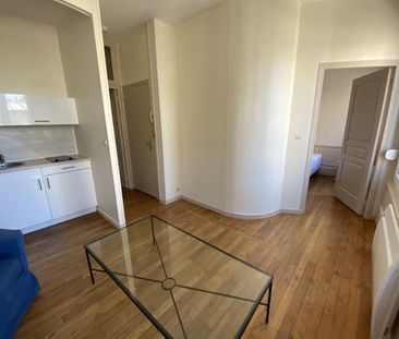 Location Appartement 2 pièces 27m² - Photo 1