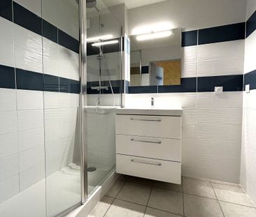 Location Appartement 4 pièces 81m² - Photo 4