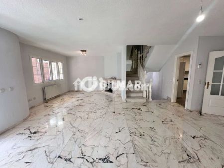 Chalet en alquiler en Pozuelo de Alarcón - Foto 2