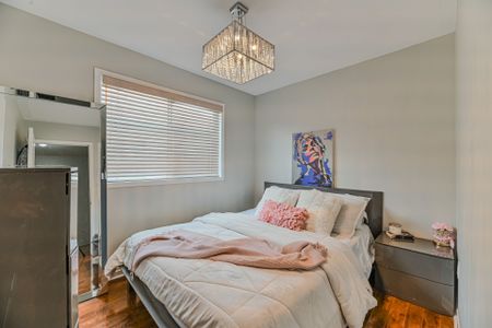 For Lease - 125 Bunchberry Way, Brampton, Ontario - Photo 4