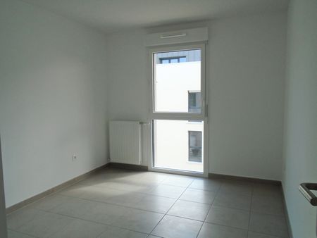 Location Appartement 2 pièces 40m² VILLENAVE D ORNON 33140 - Photo 5