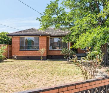 Three Bedroom house In Bell Park - Photo 6