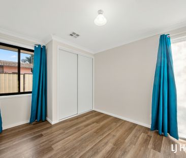6 Nivison Place, Charnwood ACT, Belconnen - Photo 5