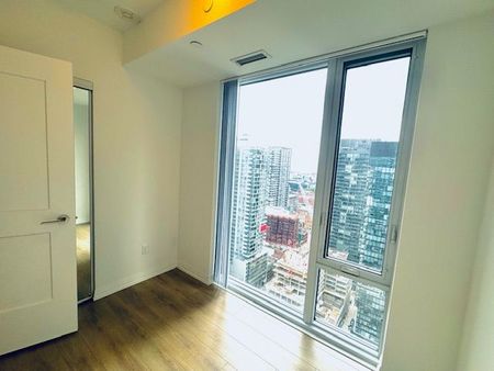 For Lease - 8 Widmer Street Unit# 3512, Toronto, Ontario - Photo 4