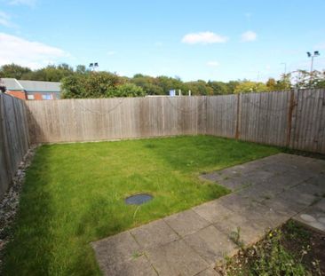 3 bedroom terraced house to rent - Photo 5