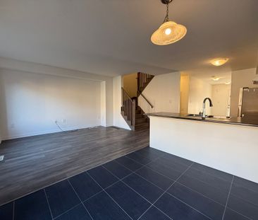 For Lease - 6 Bradshaw Drive, Hamilton, Ontario - Photo 5