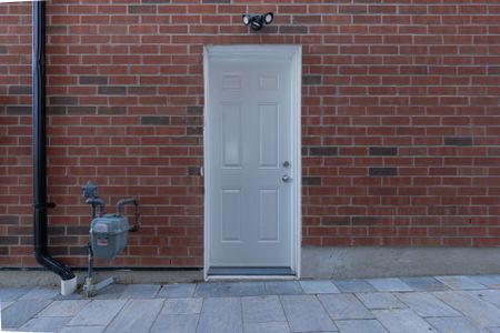 For Lease - 53 Cisco Drive, Whitby, Ontario - Photo 3