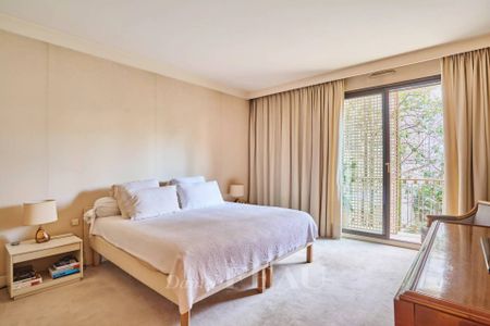 Location appartement, Paris 16ème (75016), 4 pièces, 141.79 m², ref 86689497 - Photo 4