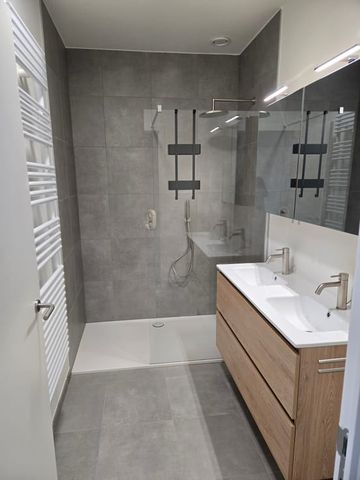 Appartement te huur - Photo 3