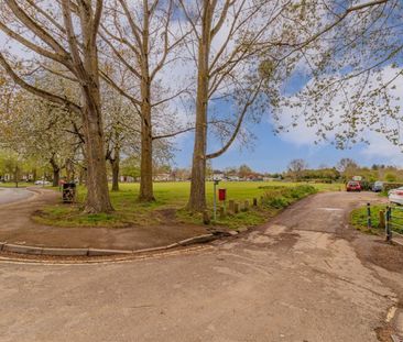 2 bedroom Flat To Let Total Size: 610 SQ FT - Photo 5