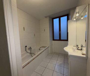 Location Appartement 4 pièces 105m² SELESTAT 67600 - Photo 5