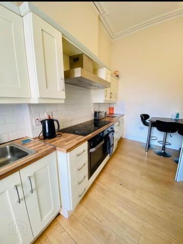 Lisburn Road, Room 3, R9 Most Bills Included, Belfast, BT9 6BT - Photo 4