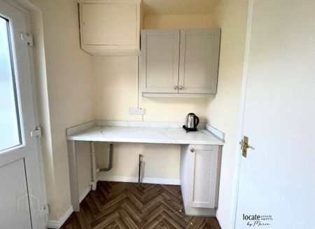 2 St George’s Terrace, Dromore, BT78 3EB - Photo 5